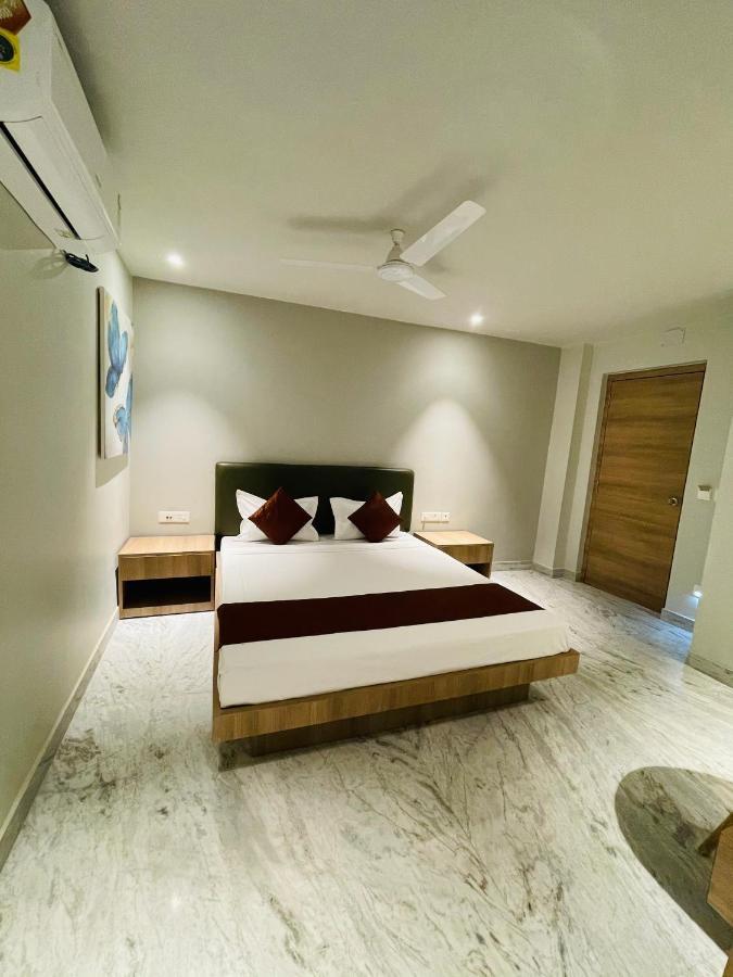 Hotel The Crest Calcutta  Esterno foto